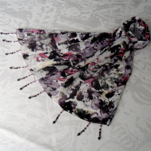 Foulard décoré de perles, écharpe légère, accessoires femme, rose, violet, noir et blanc, motif abstrait, 239