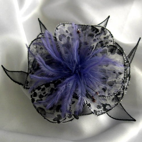 Barette fleur en tissu, organza, plumes et perles, accessoires coiffure, mariage, blanch, noir et violet, 101