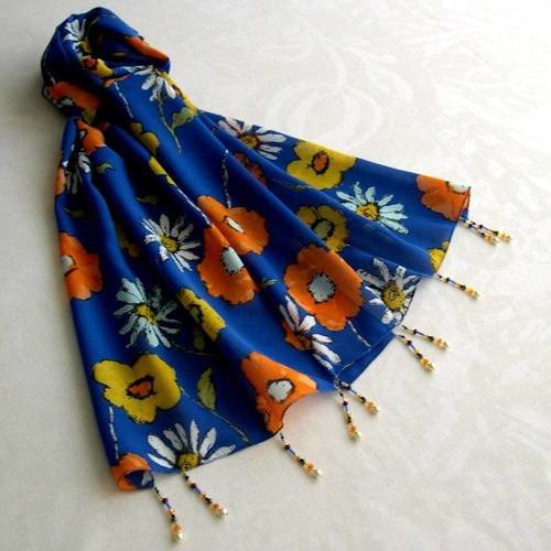 Foulard décoré de perles, écharpe légère, accessoires femme, bleu, orange et jaune, motif fleurs, 257