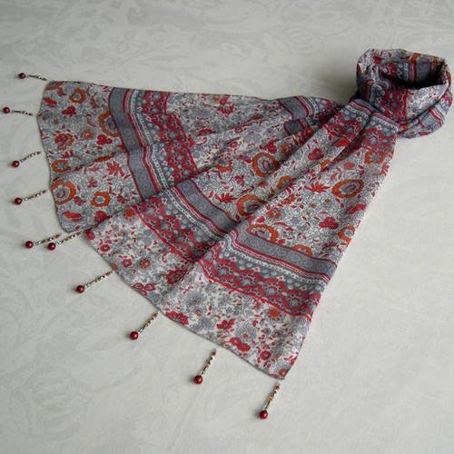 Foulard décoré de perles, écharpe légère, accessoires femme, gris, rouge et orange, motif fleuri 029