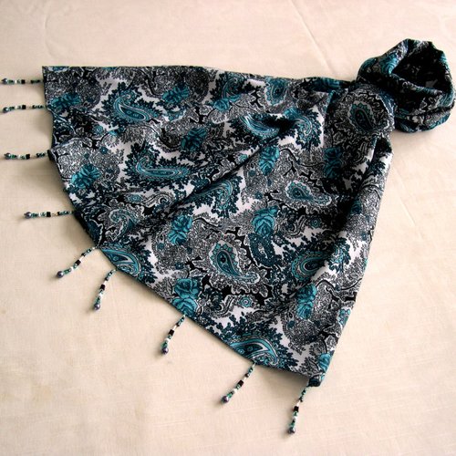 Foulard décoré de perles, écharpe légère, accessoires femme, cadeau, bleu gris noir, motif classique, 287