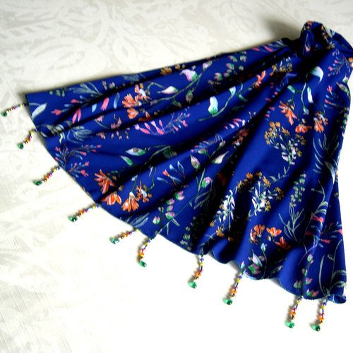 Foulard décoré de perles, écharpe légère, accessoires femme, cadeau, bleu et multicolore, motif fleurs, 283