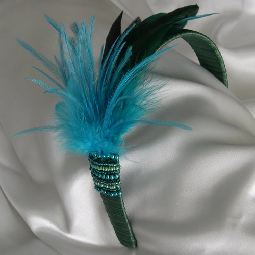 Serre-tête verte et bleue déécoré de plumes et de pserles, accessoires femme, coiffure, mariage, fête, cadeau