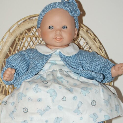 Vêtement pour poupée de 30 cm robe fond blanc imprimée de jouets tons bleus ciel