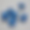 Bouton rond fleur bleu 12 mm