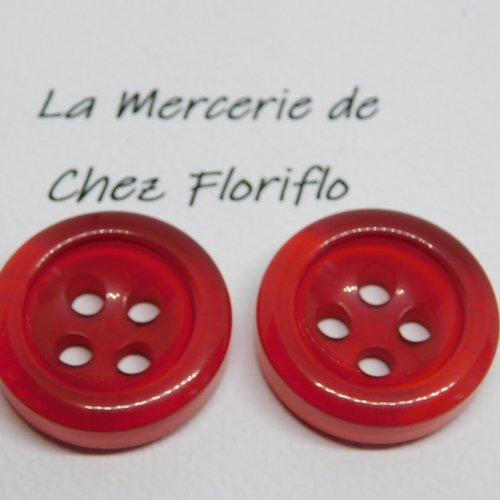 Bouton rond rouge 26 mm 4 trous