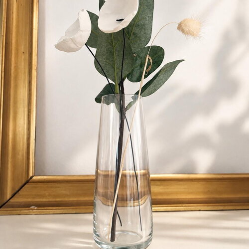Bouquet de 2 fleurs en argile fait main – vase en verre – composition florale et personnalisable (fleurs séchées pour baptême, mariage, …)
