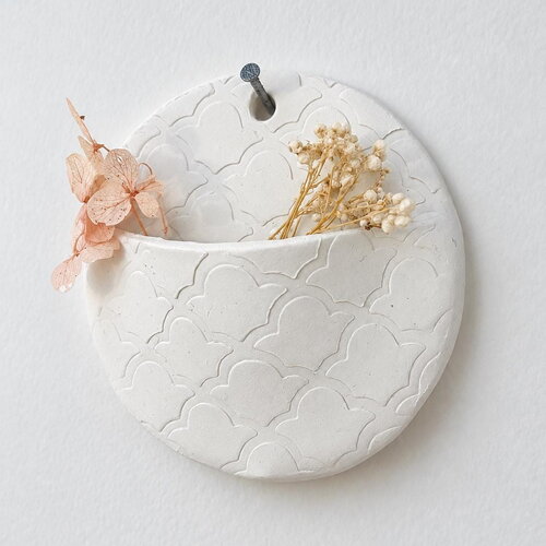 Vase mural rond en argile pour fleurs séchées - taille s | fait main