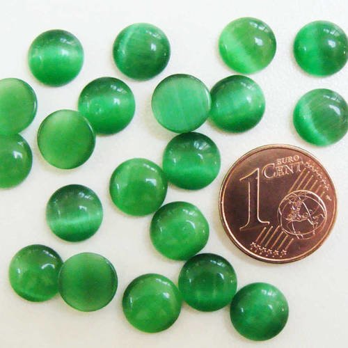 20 cabochons ronds 8mm oeil de chat vert emeraude