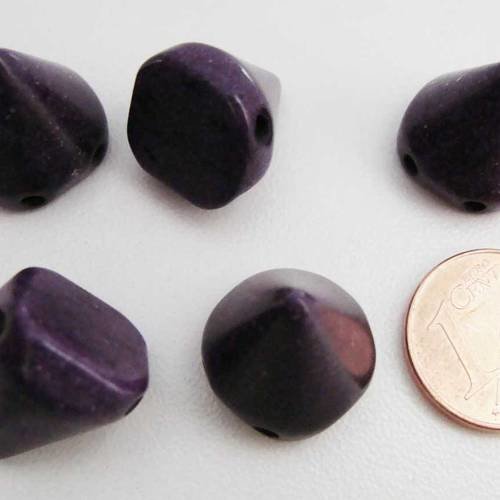 5 perles pointes spikes 14mm pierre turquoise synthétique violet pier50-violet 