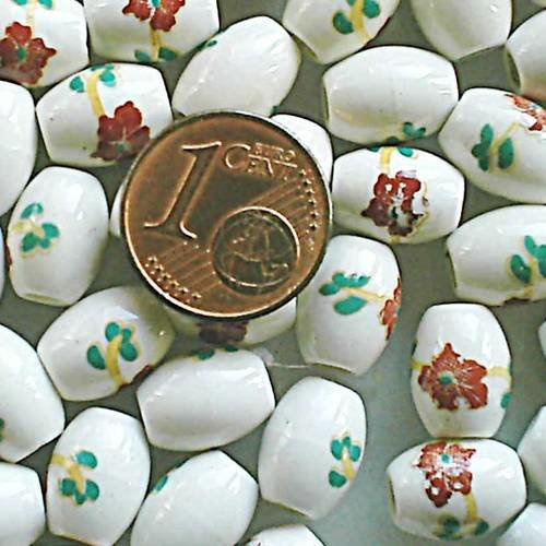 10 perles ovales 10x8mm porcelaine motif fleurs fond blanc 