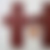 2 croix cuir découpes 70x43mm pour pendentif déco ou scrapbooking rouge 