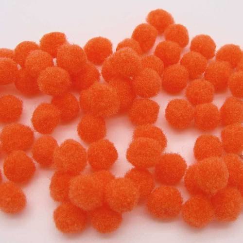 70 pompons ronds 10mm environ peluches polyester orange 