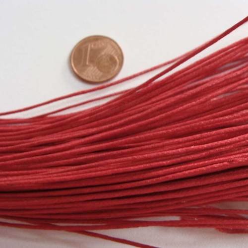 Fil echeveau 65m environ cordon coton cire 1mm rouge