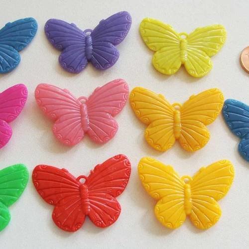 10 pendentifs papillons 41mm acryliques mix couleurs res-51 