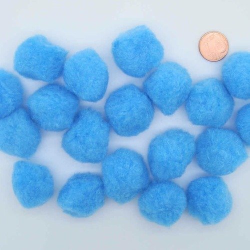 20 pompons ronds 25mm environ peluches polyester bleu clair