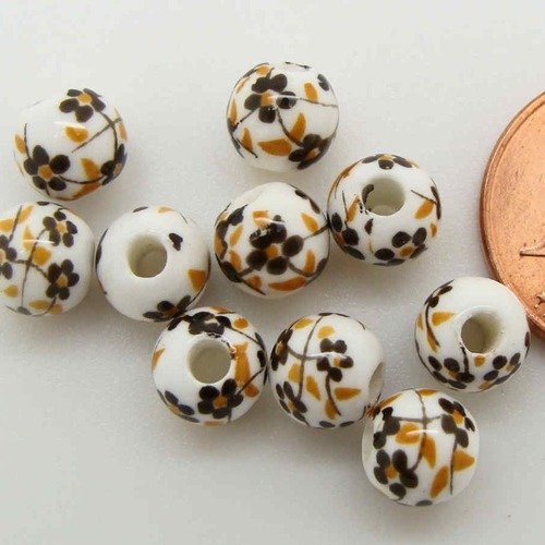 10 perles rondes 6mm porcelaine fond blanc fleurs marron
