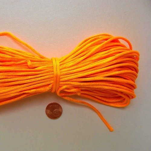 18 mètres queue de rat 2mm orange en écheveau fil cordon satiné