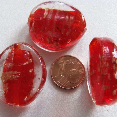 2 perles galets 30mm ovale plat verre lampwork rouge avec touches dorées