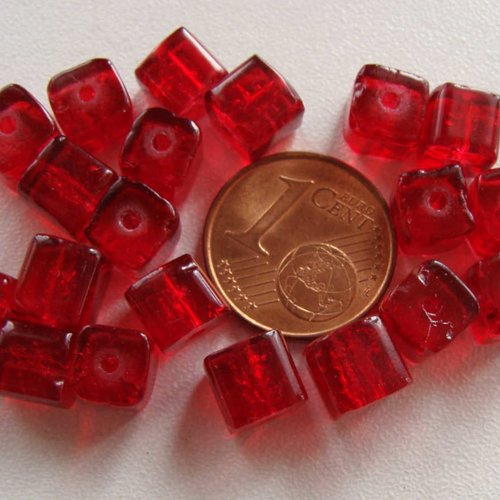 20 perles verre craquele cubes 6mm rouge création bijoux