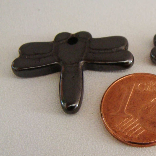 2 pendentifs libellule insecte animal pierre hématite noire 26mm