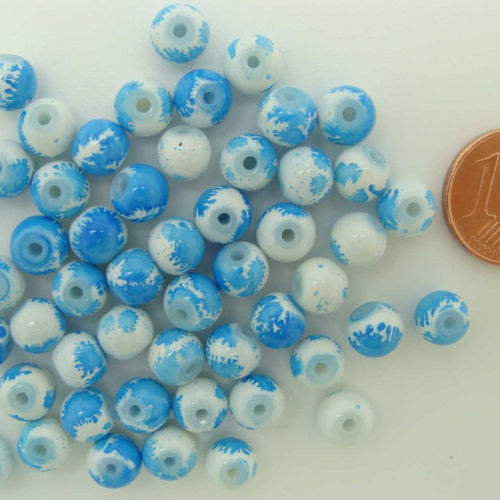 50 perles rondes 6mm verre peint blanc bleu 