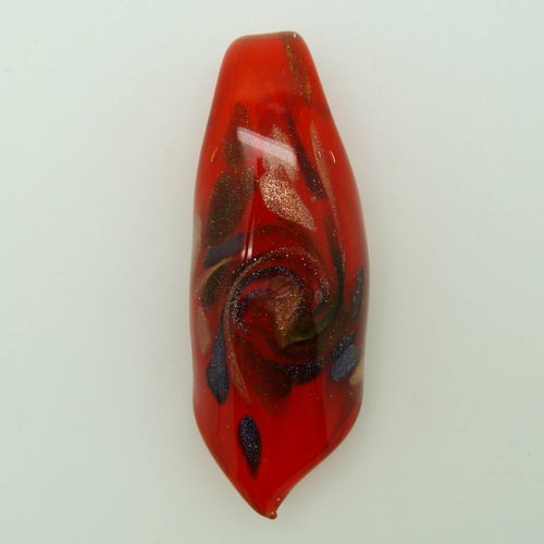 Pendentif rouleau rouge spirale multicolore et dorée 6 cm en verre lampwork pour création de bijoux collier