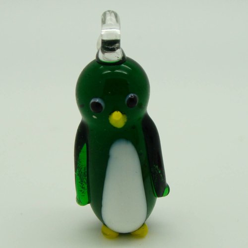 Pendentif pingouin manchot vert animal oiseau 45mm en verre lampwork pour création de bijoux collier