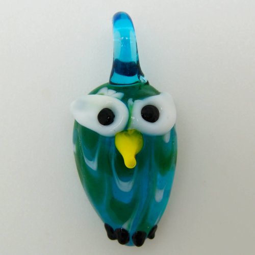 Mini pendentif chouette bleu hibou 25mm animal oiseau en verre lampwork pour création de bijoux collier