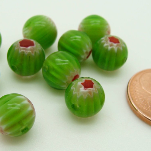 10 perles vert fleur rouge rondes 8mm verre style millefiori diy création bijoux
