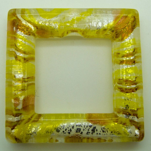 Pendentif carre cadre jaune argenté 40mm verre feuille argenté