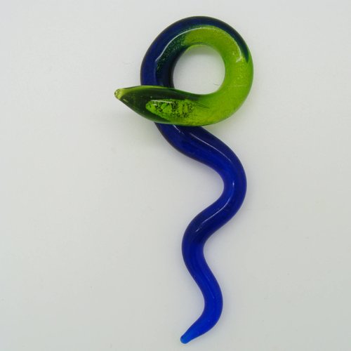 Pendentif serpent vert et bleu foncé 80mm animal en verre lampwork pour création de bijoux collier