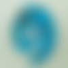 Pendentif spirale bleu 42mm verre avec touches dorées
