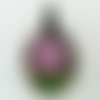 Pendentif rond bombé fleur violet rose avec tige 46mm verre lampwork