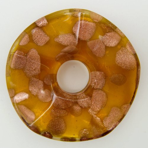Pendentif marron touches dorées rond donut ondulé verre 46mm