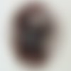 Pendentif volutes marron et blanc rond bombé verre avec feuille argentée 50mm