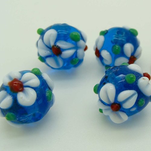 4 perles bleues 3 fleurs blanches et points verts verre lampwork rondes 10mm