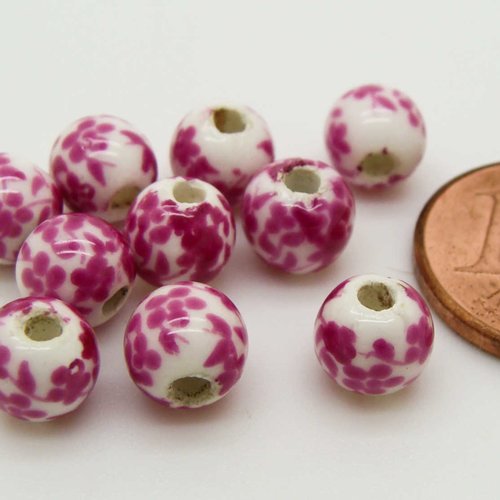 10 perles rondes 6mm porcelaine fond blanc fleurs rose