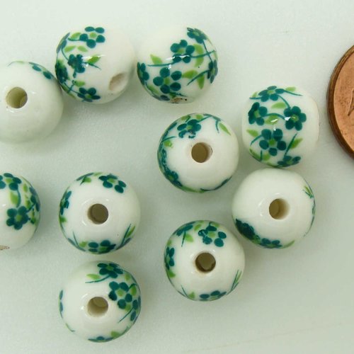 10 perles rondes 8mm porcelaine fond blanc fleurs vert