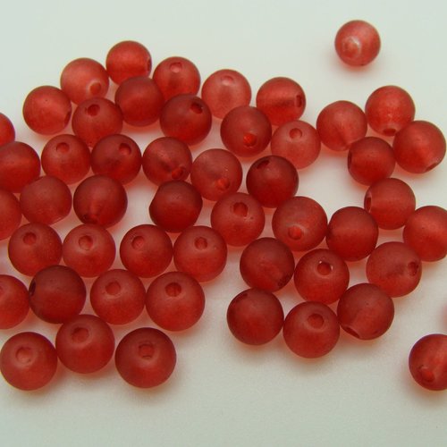 50 perles rouge rondes 6mm verre simple aspect givre dépoli