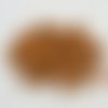 50 perles tubes ovales 15mm acryliques marron motifs croisillons ajourés
