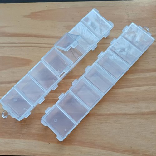 2 casiers 7 compartiments 15cm plastique transparent pilulier