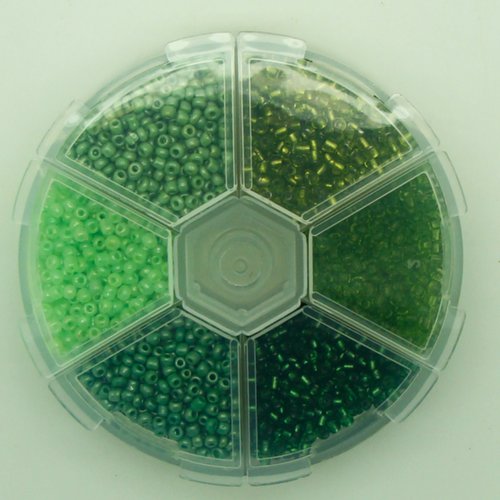 Rocaille 2mm perles verre 6 couleurs tons verts mod21 par 1 casier