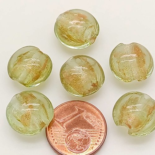 6 perles vert clair verre lampwork galets12mm touches dorées