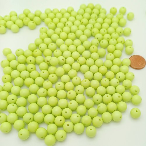 200 perles rondes 8mm acrylique vert clair