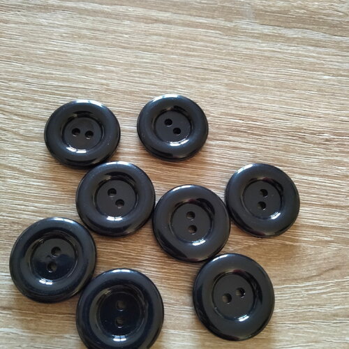 8 grands boutons acrylique noirs  satinés