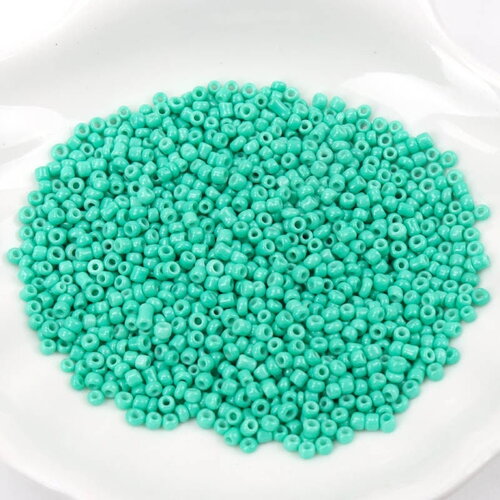 200 perles en verre cristal,  3mm  perles de rocaille tchèque de couleur verte
