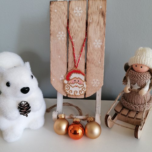 Décoration de noël père noël en perles miyuki
