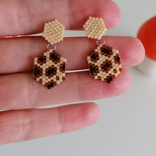 Boucles d'oreilles léopard en perles miyuki - idée cadeau - bijou léopard