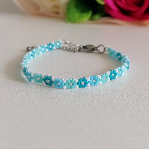 Bracelet floral bleu en perles miyuki - idée cadeau - bracelet été